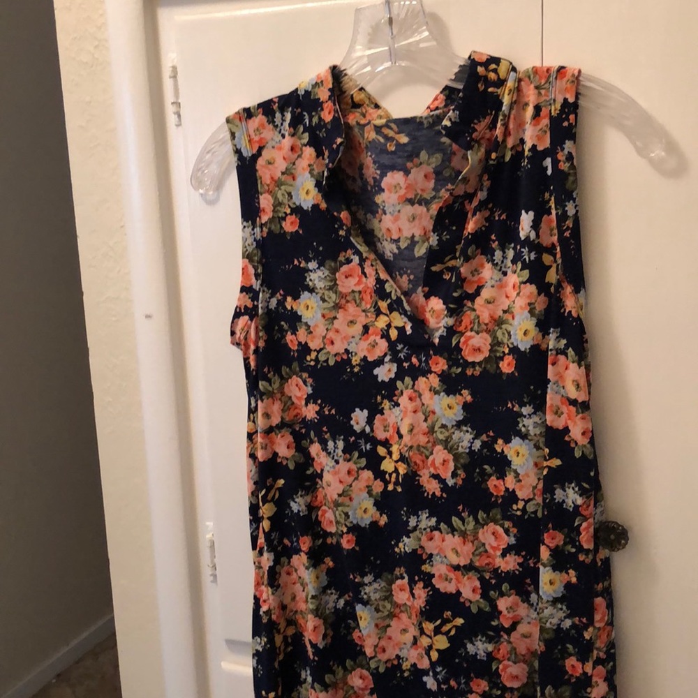 Floral multi colored blouse